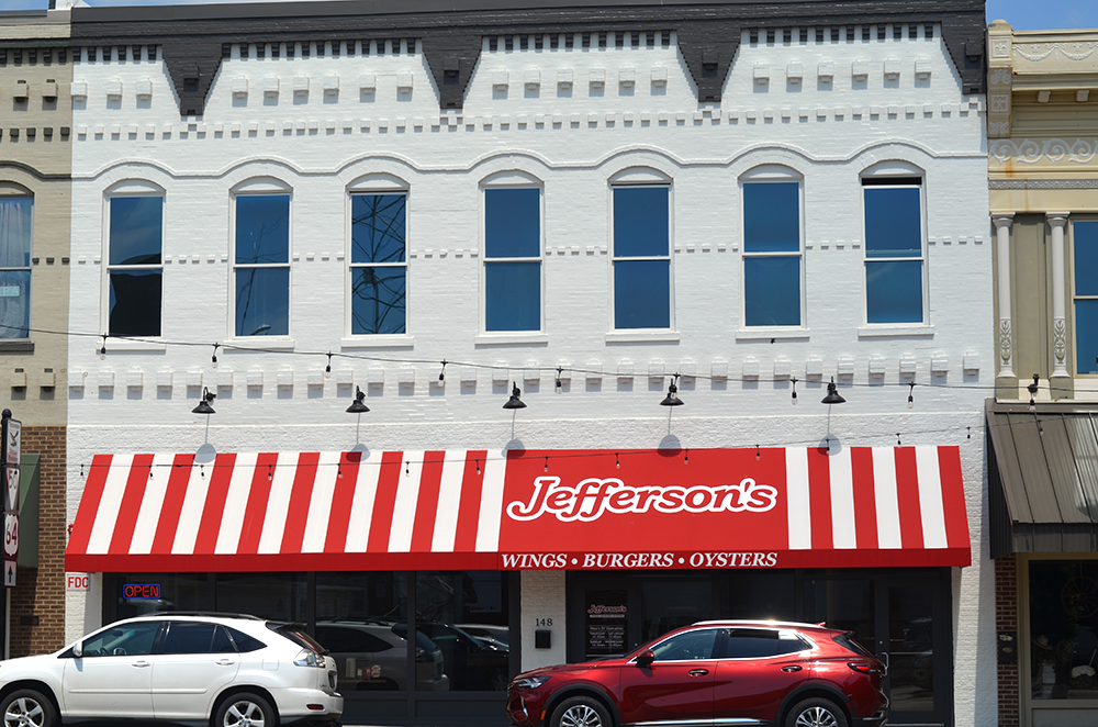 Jefferson’s Restaurants Expand; Plans On Additional Growth